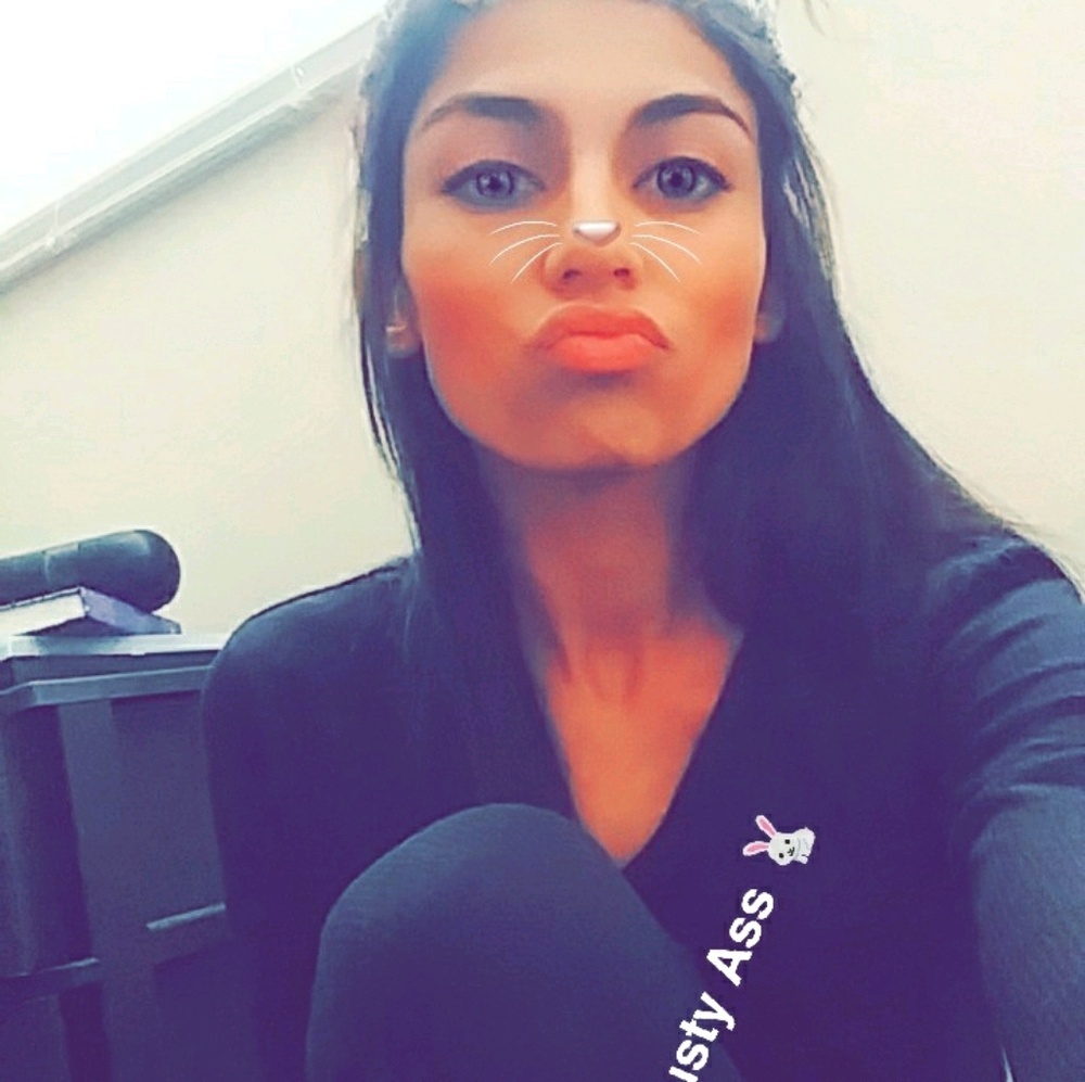 Meet your Posher, Aileen